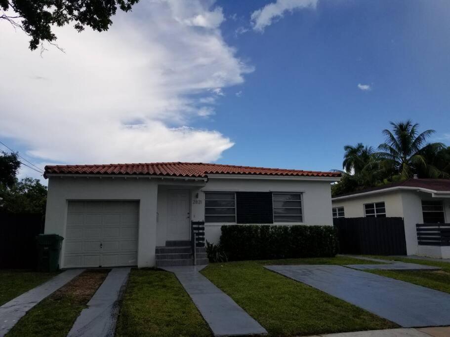 My Lovely Home In Miami 15 Minutes From The Beach Exterior photo
