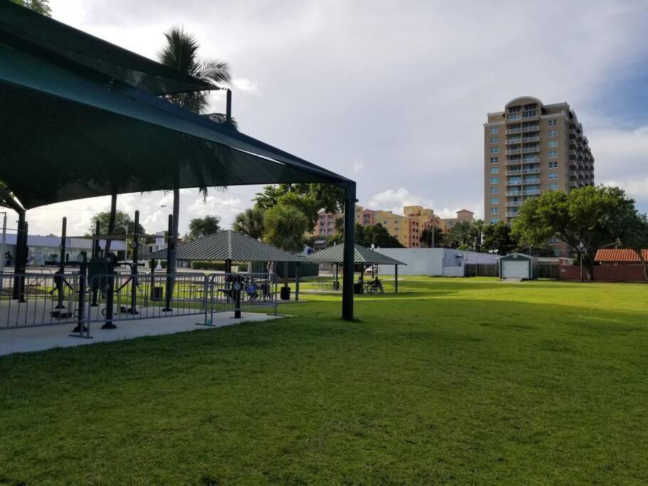 My Lovely Home In Miami 15 Minutes From The Beach Exterior photo